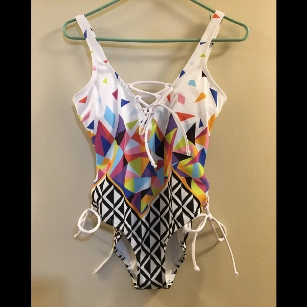 1.Siloett Blake Triangle One Piece Swimsuits